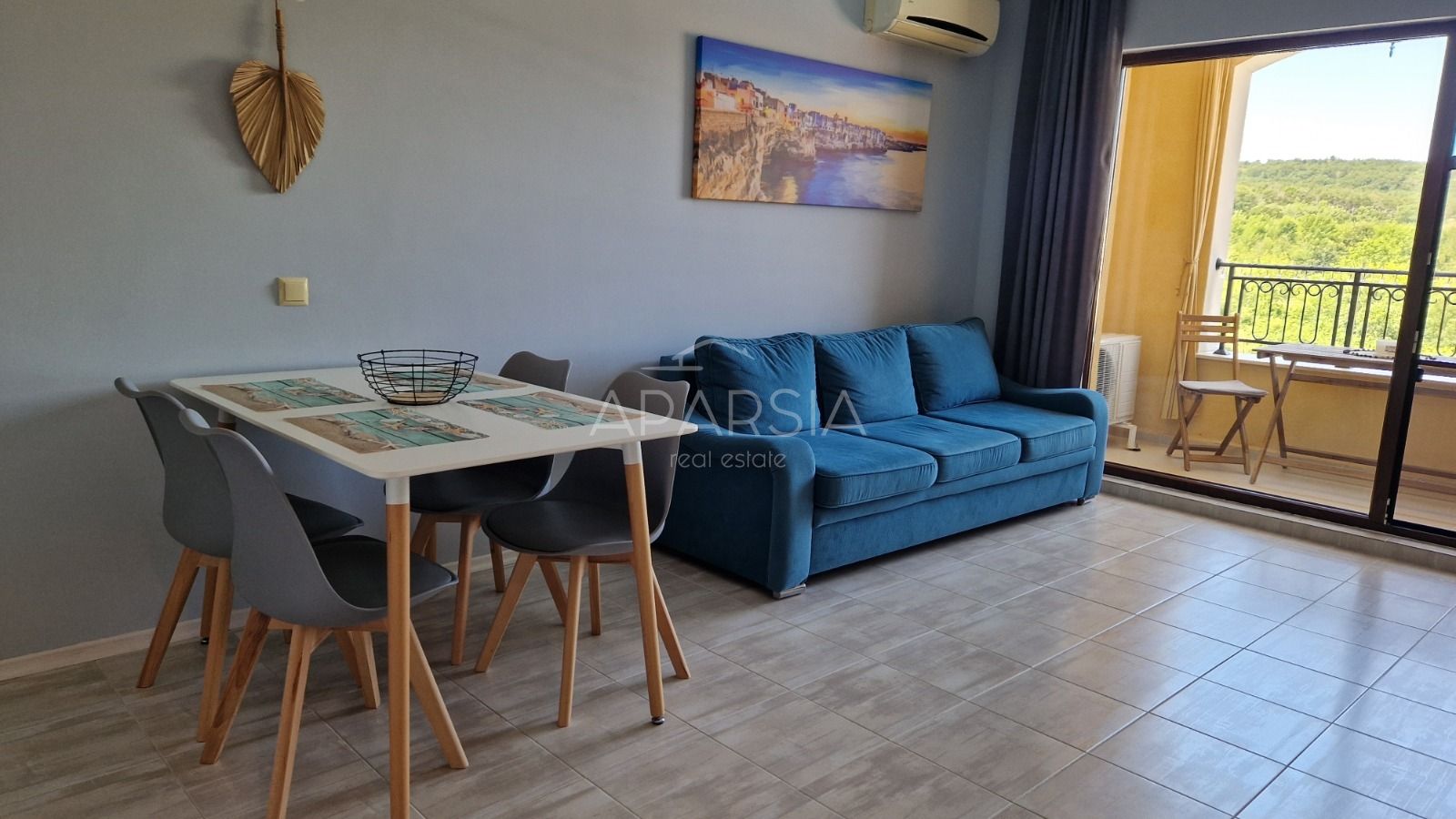 Krásný dvoupokojový apartmán s panoramatickým výhledem, 150 m od pláže Kavatsi - Sozopol 2