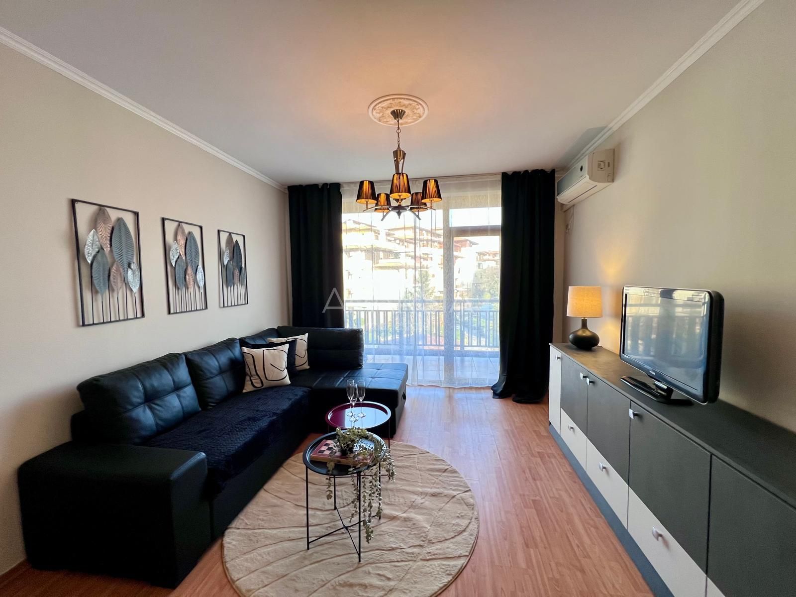 První linie u moře: 101 m², 2 ložnice a výhled na moře v Garden of Eden