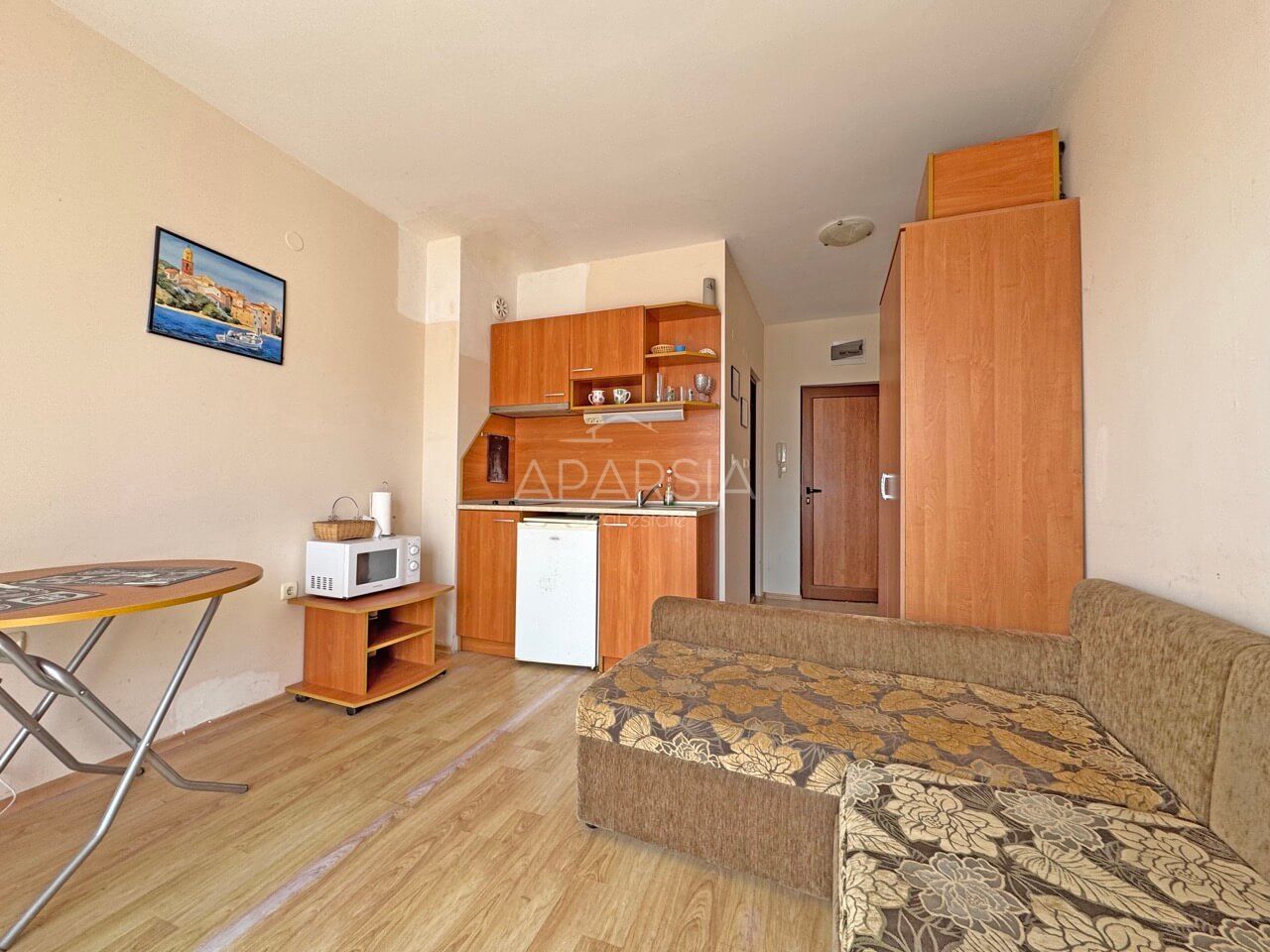 Studio u moře za 50 000 €: 34 m² jen 600 metrů od pláže 5