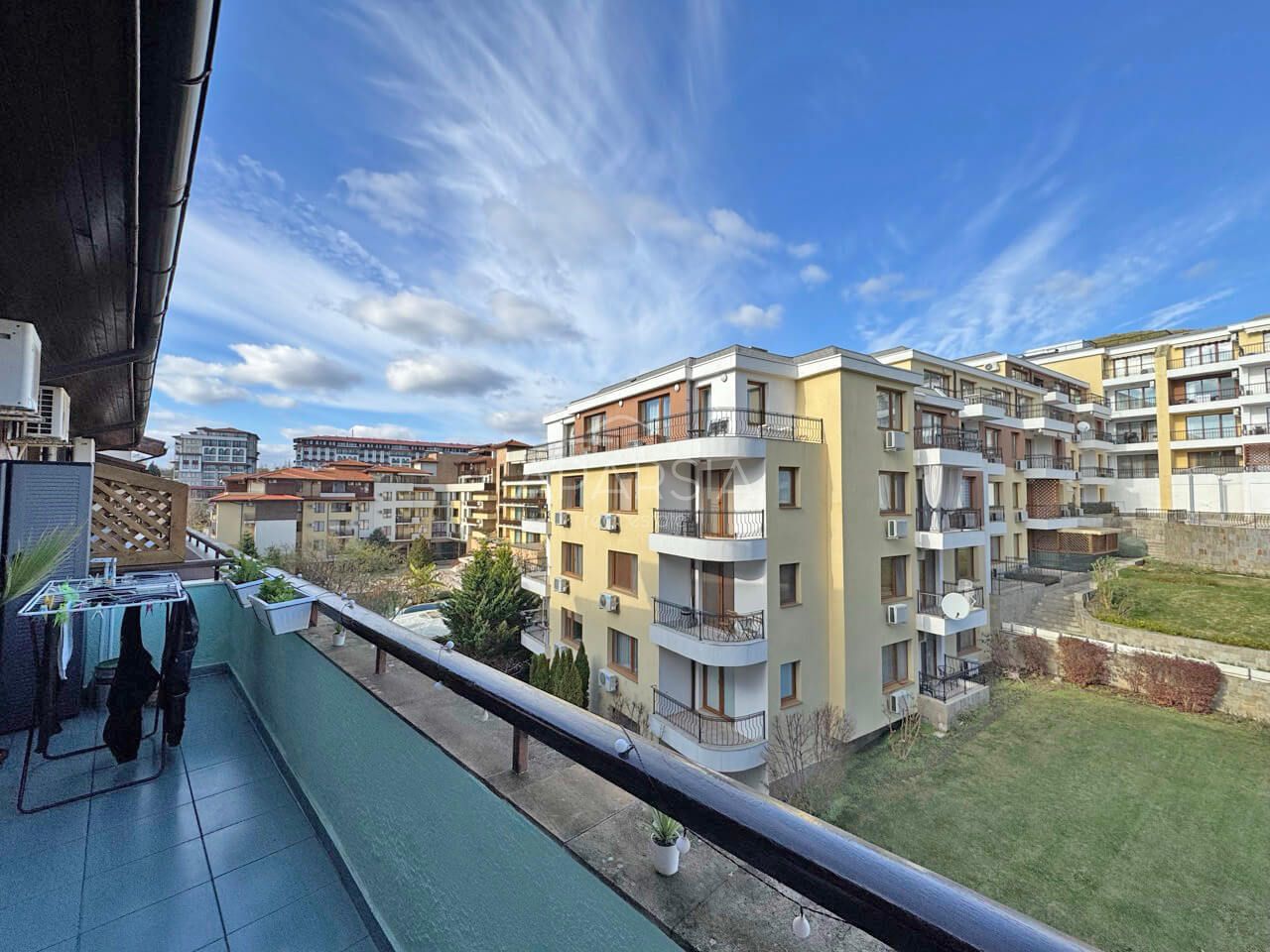 Apartmán u Černého moře s bazény, zelení a pláží jen 250 metrů od domu 2