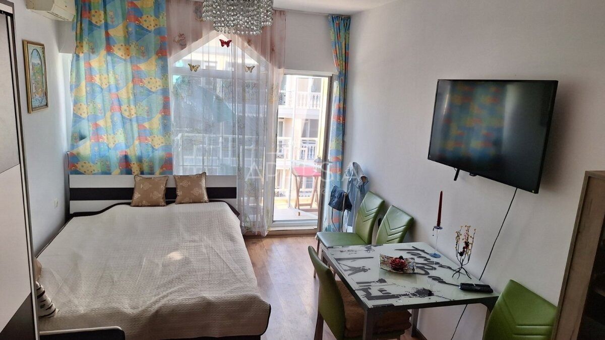 Nízké náklady, skvělá poloha: apartmán u pláže s poplatkem jen 300 € ročně