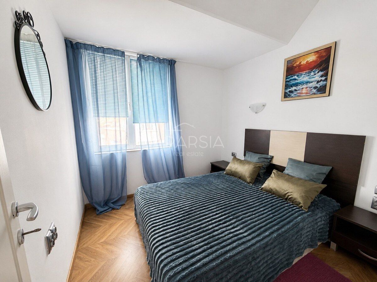 Výhled na moře z nejvyššího patra: zařízený apartmán za 81 500 € 3