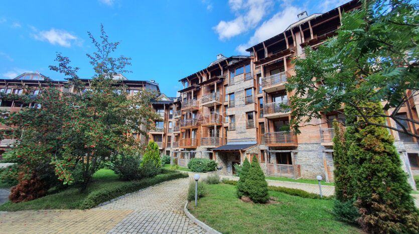 Výhled na hory, balkon a skvělá cena: apartmán v Bansku za 50 000 € 3
