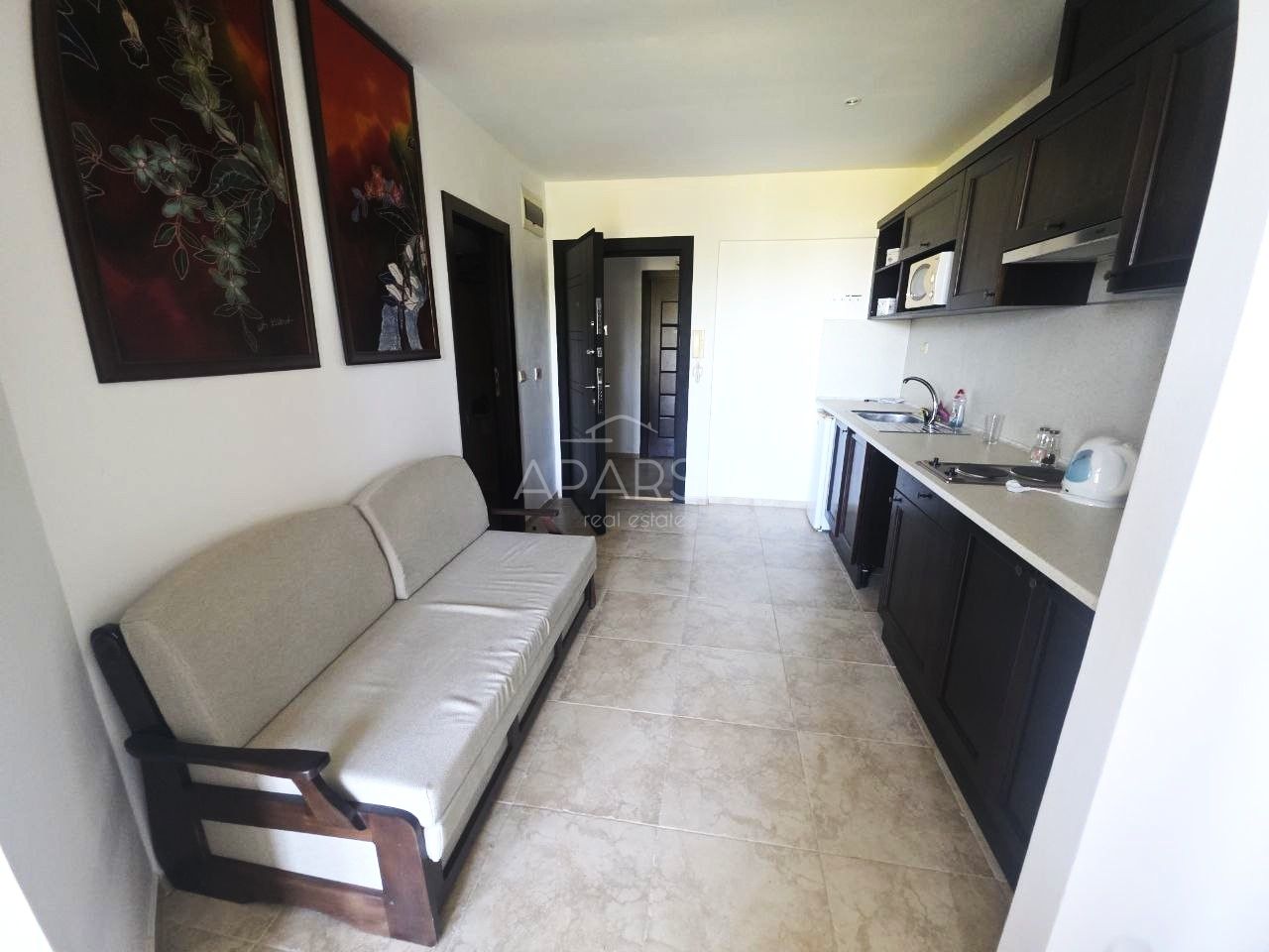 Zařízený apartmán u moře za 49 500 €: pláž jen 400 metrů od domu 4