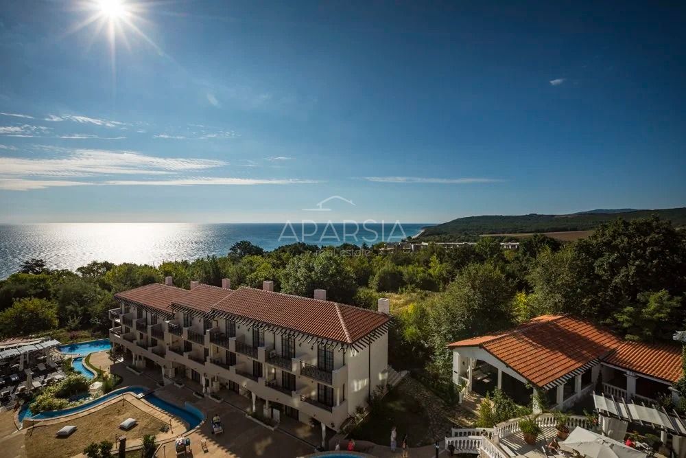 Zařízený apartmán u moře za 49 500 €: pláž jen 400 metrů od domu