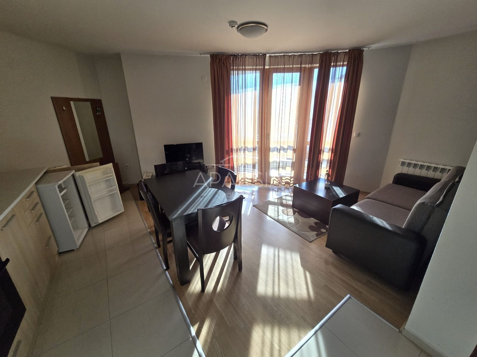 Chytrá investice v Bansku: zařízený apartmán jen 6 km od lanovky