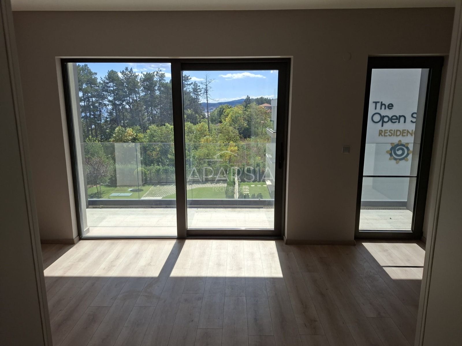 Jen 50 metrů od pláže: apartmán v Obzoru za 79 030 € 4