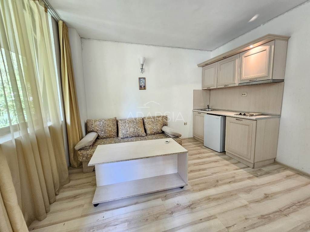 Apartmán 500 m od pláže za 65 000 €: 56 m², terasa a bazén v areálu 4