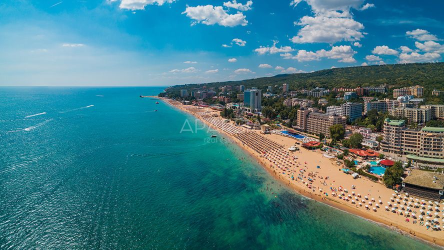 Investičný byt 3+1 (103 m²) v tichej štvrti v centre Varny – ideálny na prenájom aj dovolenku pri mori