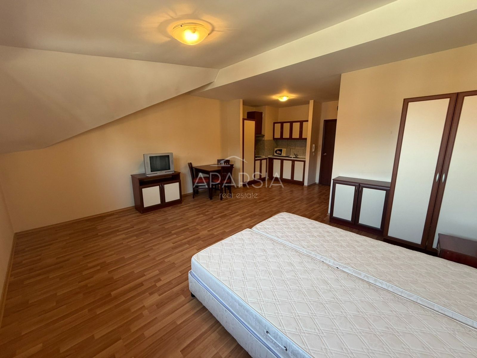 Chytrá horská investice: zařízený apartmán v Bansku s poplatkem jen 120 € ročně