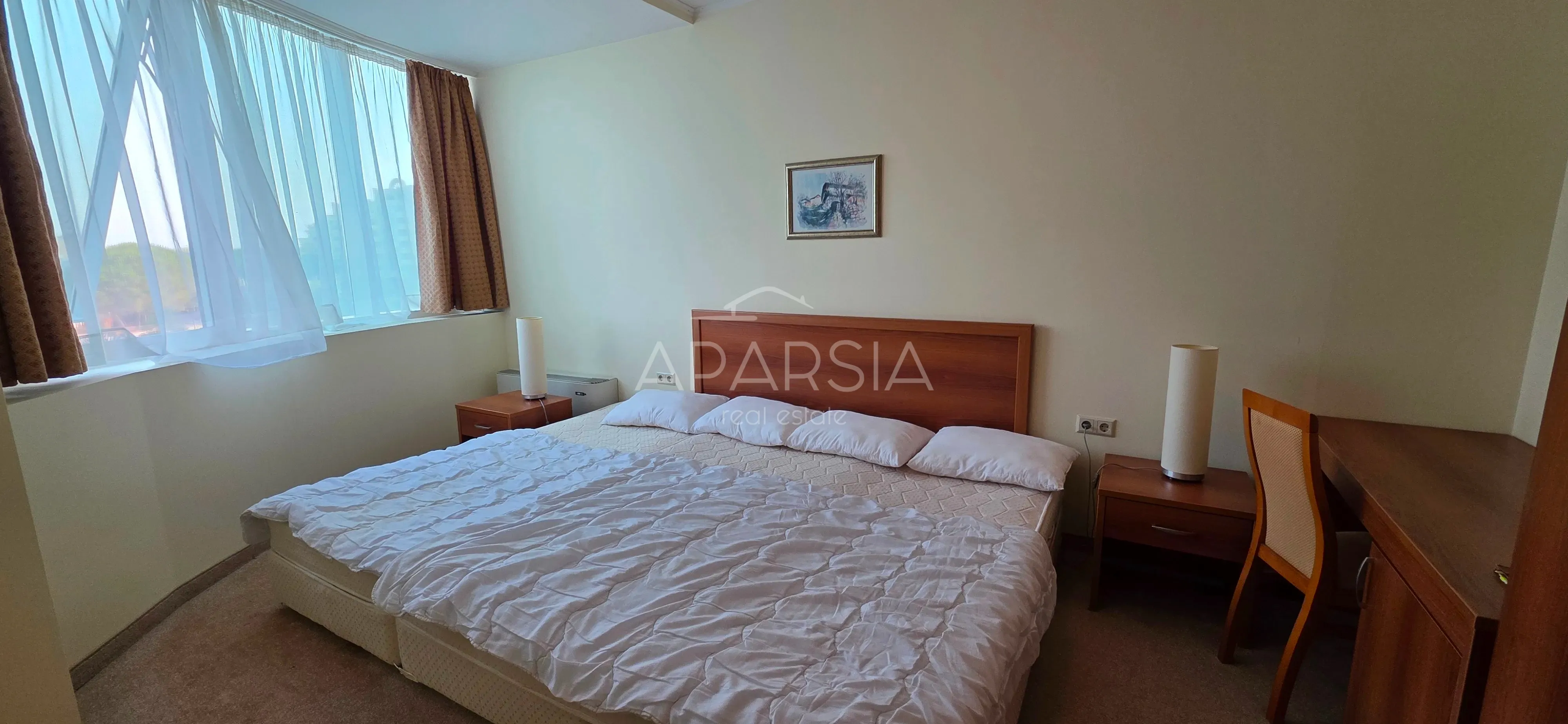 Třípokojový apartmán s výhledem na moře v resortu Sunset Pomorie čeká na vás 4