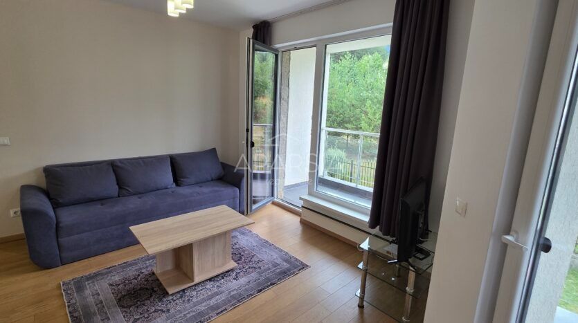 Prostorný apartmán v Bansku: 93 m² se dvěma ložnicemi