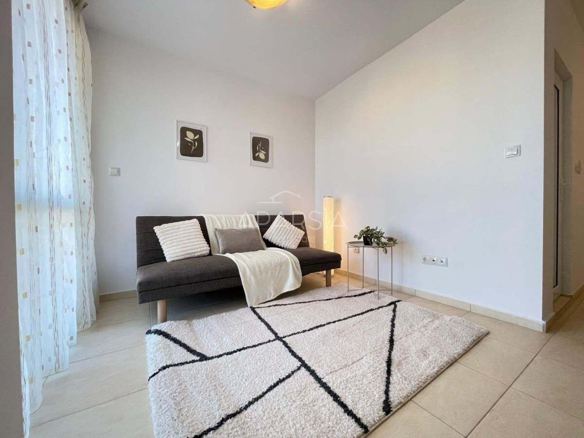 Jen 500 metrů od pláže: Vlastní apartmán s balkonem a výhledem na bazén 5