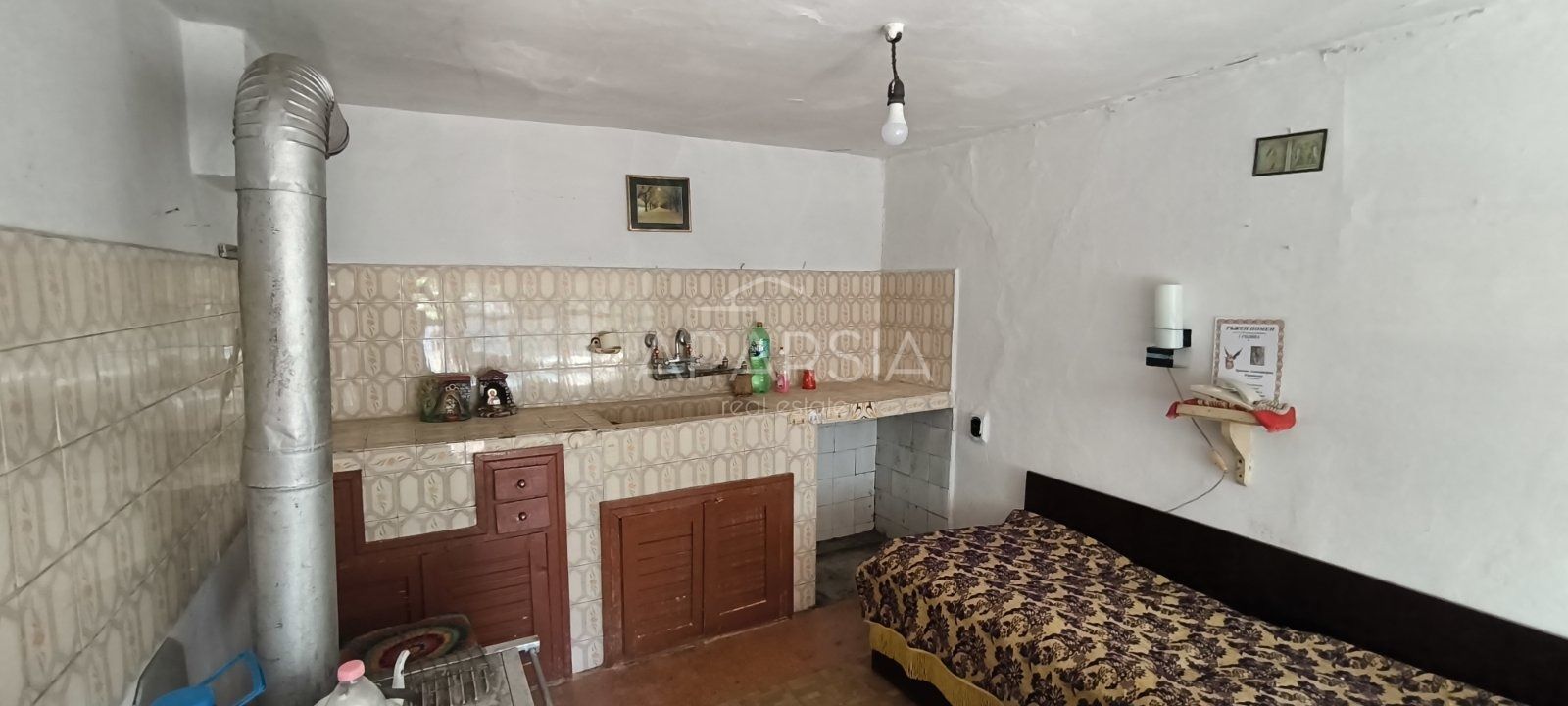Dům s velkým potenciálem s pozemkem 785 m² za 77 000 €